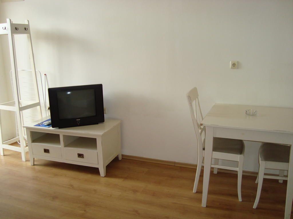 Flores Park Slântsjev Brjag Rom bilde